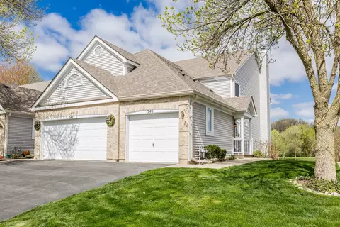 340 Bristol Ln, Fox River Grove, IL 60021