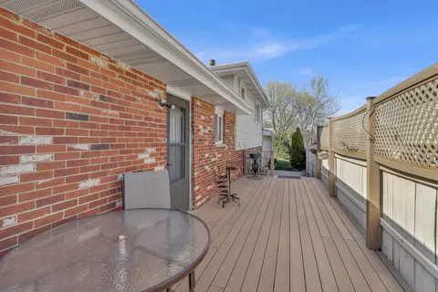 8960 W 86th St, Justice, IL 60458 photo 5