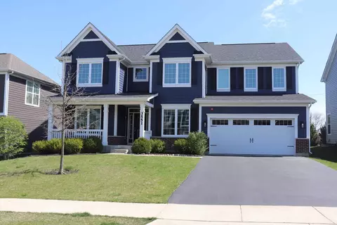 3551 Elsie Ln, Hoffman Estates, IL 60192
