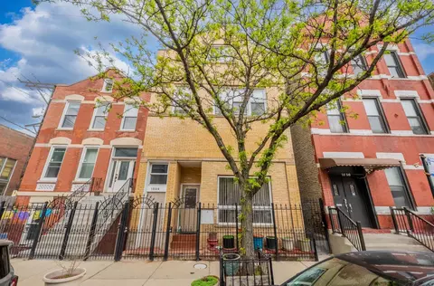 1538 W 19th St, Chicago, IL 60608