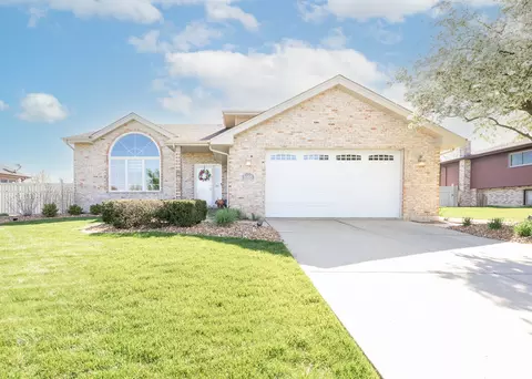 20515 S Grand Prairie Ln, Frankfort, IL 60423