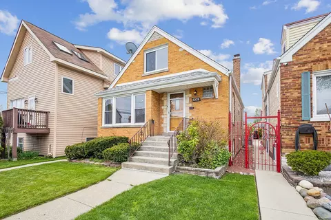 5228 S Lockwood Ave, Chicago, IL 60638