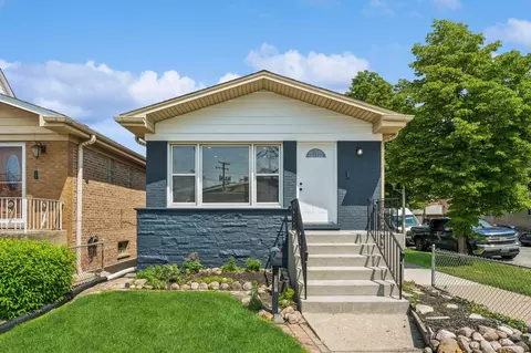 3301 N Kedzie Ave, Chicago, IL 60618