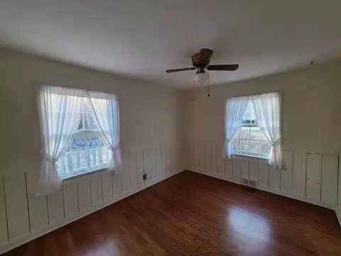 630 E Greenview Rd, Itasca, IL 60143 photo 6