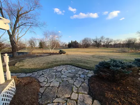 630 E Greenview Rd, Itasca, IL 60143 photo 11