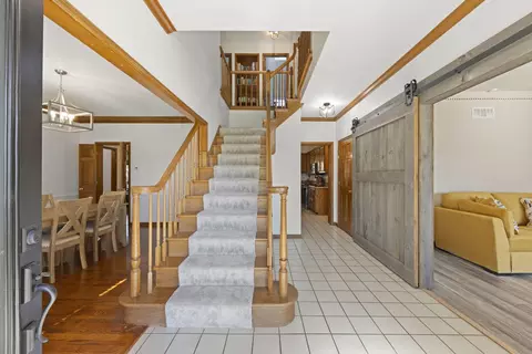Entry Way - 1754 S Naperville Rd, Wheaton, IL 60189 photo 1 of 2