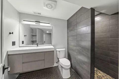 Bath - 1754 S Naperville Rd, Wheaton, IL 60189 photo 5 of 5