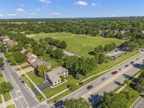 View/Area - 1754 S Naperville Rd, Wheaton, IL 60189 photo 5 of 5