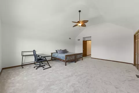 Bedroom - 1754 S Naperville Rd, Wheaton, IL 60189 photo 8 of 8