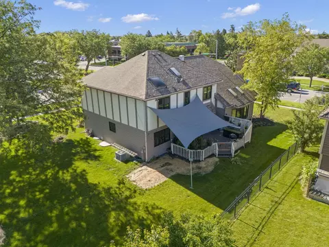 View/Area - 1754 S Naperville Rd, Wheaton, IL 60189 photo 2 of 5