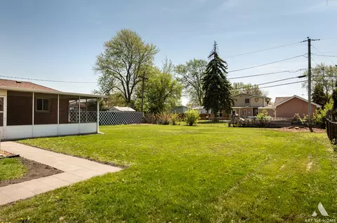 Exterior - 7751 W 80th Pl, Bridgeview, IL 60455 photo 3 of 4