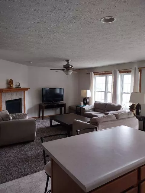 2935 Benson Ln, Normal, IL 61761 photo 8