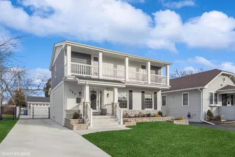 387 N Emroy Ave, Elmhurst, IL 60126