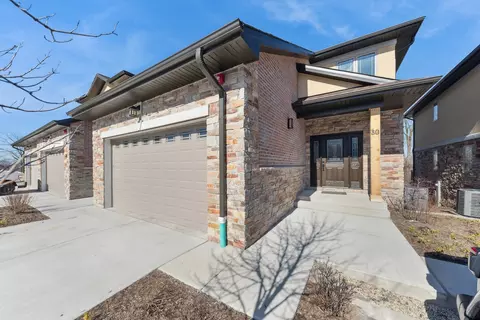 80 Prairie Court Ct, Wheeling, IL 60090