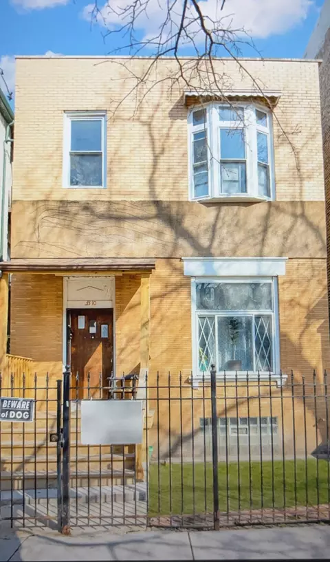 3310 W Beach Ave, Chicago, IL 60651
