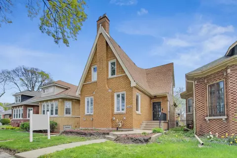 1745 E 83rd Pl, Chicago, IL 60617