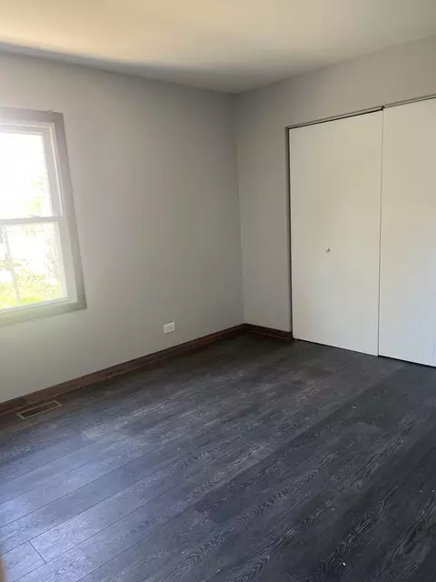 Bedroom - 17617 Stonebridge Dr, Hazel Crest, IL 60429 photo 2 of 3