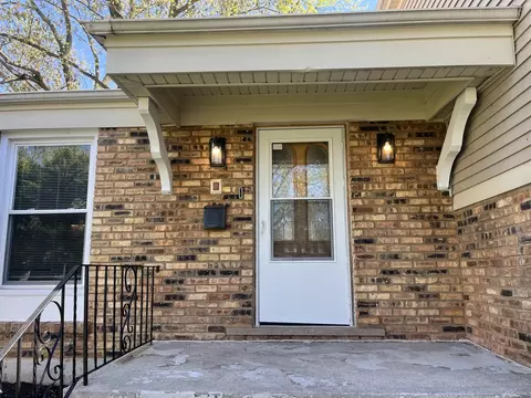 Exterior - 17617 Stonebridge Dr, Hazel Crest, IL 60429 photo 3 of 5