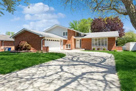 14739 Maple Ave, Orland Park, IL 60462