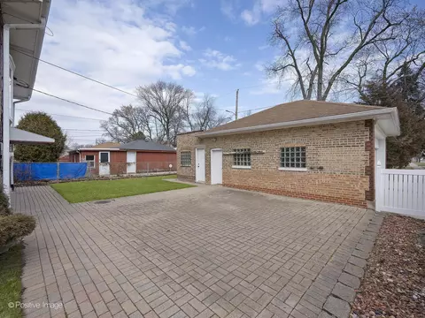 Exterior - 2435 Keystone Ave, North Riverside, IL 60546 photo 6 of 6