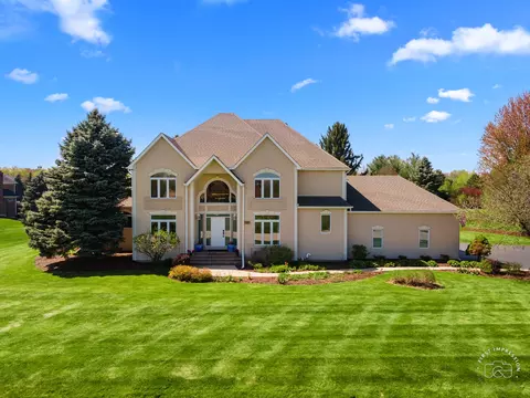 6 N724 Mallard Lake Rd, Saint Charles, IL 60175