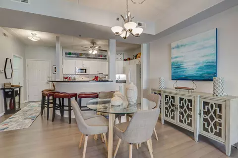 Dining - 3115 Town Square Dr #201, Rolling Meadows, IL 60008 photo 1 of 1