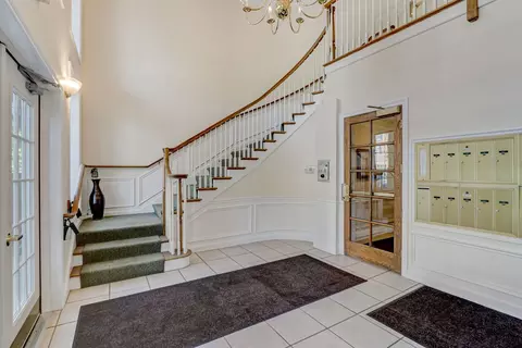 Entry Way - 3115 Town Square Dr #201, Rolling Meadows, IL 60008 photo 1 of 1