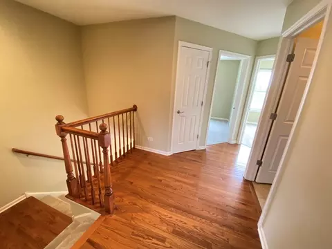 371 N Commerce St, Aurora, IL 60504 photo 17