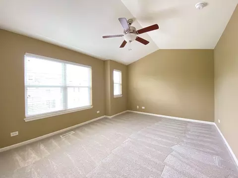 371 N Commerce St, Aurora, IL 60504 photo 19