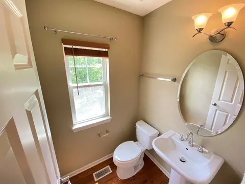 371 N Commerce St, Aurora, IL 60504 photo 14