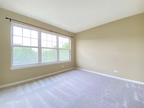 371 N Commerce St, Aurora, IL 60504 photo 26