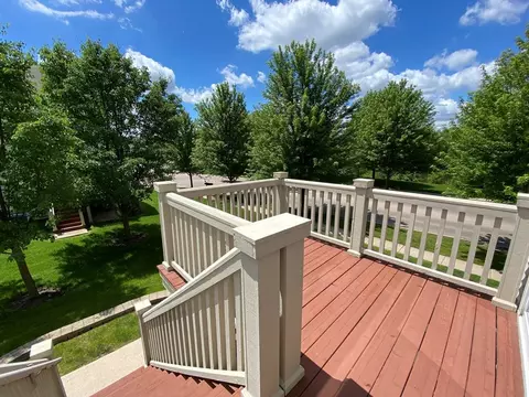371 N Commerce St, Aurora, IL 60504 photo 33