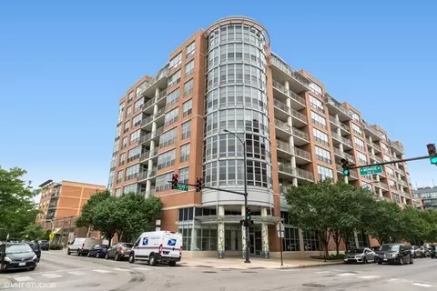 1200 W Monroe St #619, Chicago, IL 60607