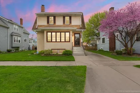 6834 30th Pl, Berwyn, IL 60402