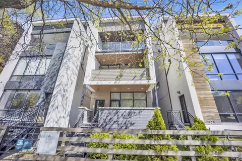 1902 W Armitage Ave #2, Chicago, IL 60622