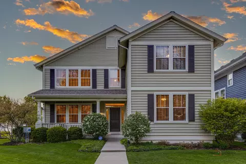 341 Marseilles St, Vernon Hills, IL 60061