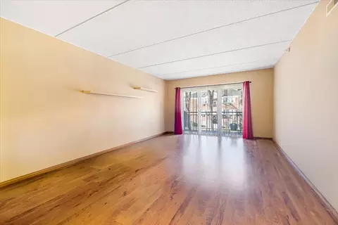1325 Perry St #201, Des Plaines, IL 60016 photo 6