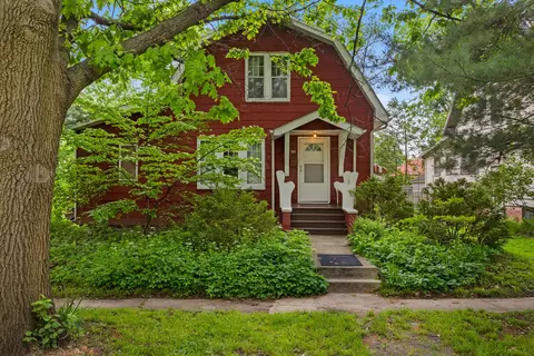 301 W Locust St, Urbana, IL 61801