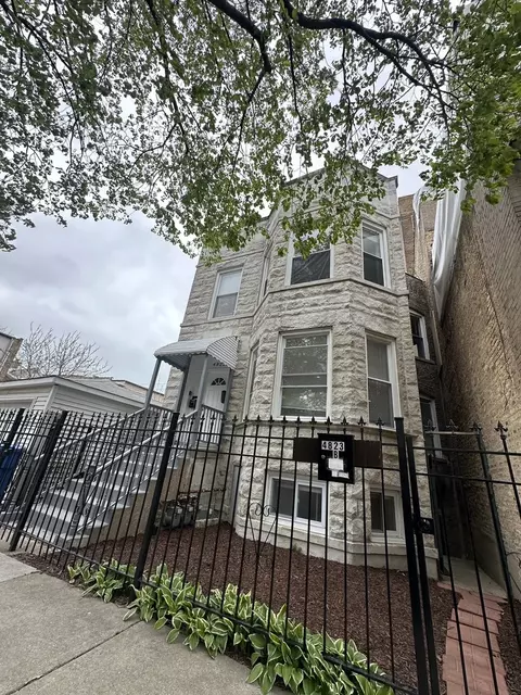 4823 N Magnolia Ave, Chicago, IL 60640