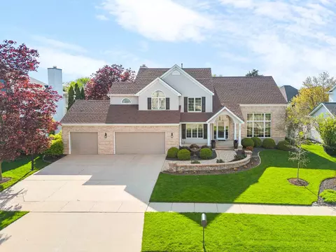 View/Area - 2406 Interlocken Dr, Bloomington, IL 61704 photo 1 of 3