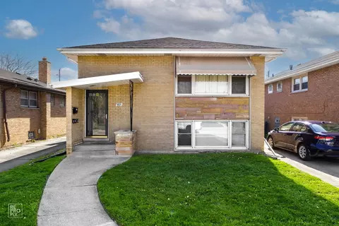383 Crandon Ave, Calumet City, IL 60409