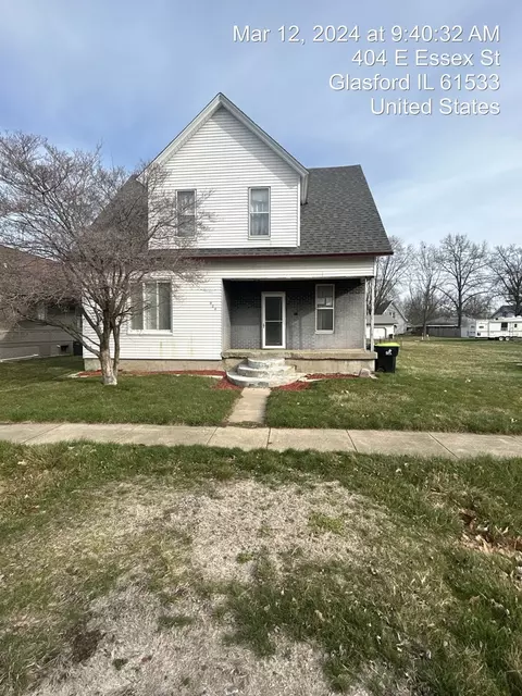 404 Essex St, Glasford, IL 61533