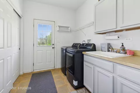25321 Knoll Rd, Plainfield, IL 60544 photo 9