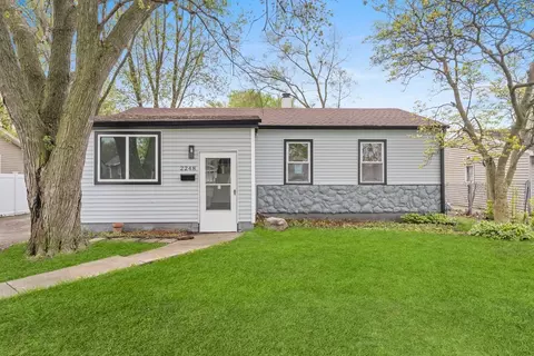 2248 Sauk Trail Rd, Sauk Village, IL 60411