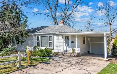 318 S Hale St, Palatine, IL 60067