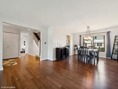 Other - 869 Tanglewood Dr, Wheeling, IL 60090 photo 1 of 4