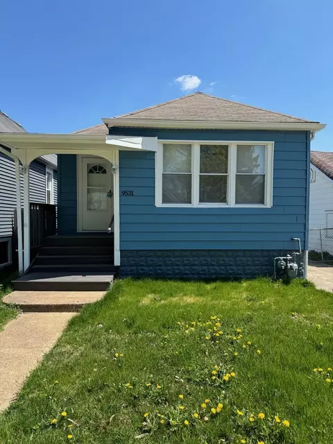 9531 Mcvicker Ave, Oak Lawn, IL 60453