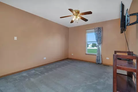 Other - 2412 Red Oak Ct, Plainfield, IL 60586 photo 8 of 9