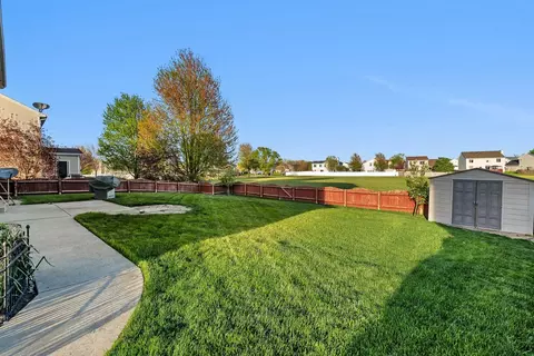 Exterior - 2412 Red Oak Ct, Plainfield, IL 60586 photo 5 of 5