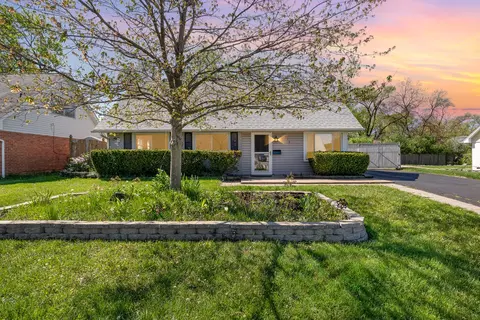 174 W Raye Dr, Chicago Heights, IL 60411